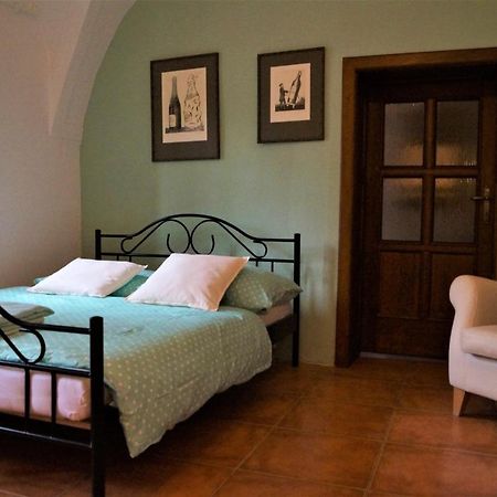 Olivea Penzion & Wine Mikulov Kültér fotó