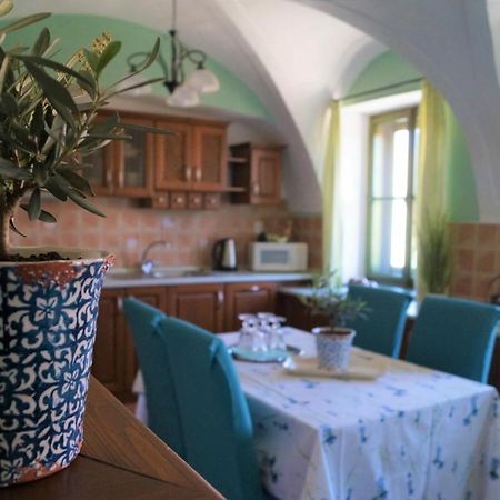 Olivea Penzion & Wine Mikulov Kültér fotó